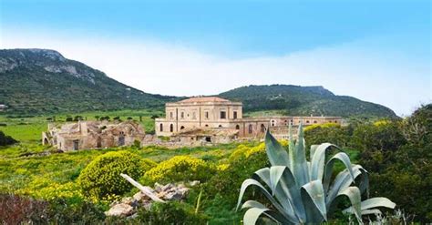 villa florio levanzo prada|A Quick Guide to Levanzo .